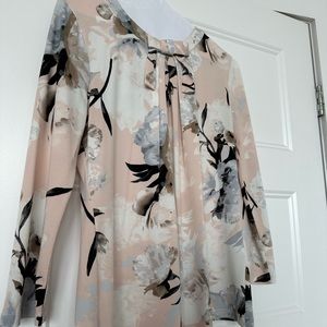 Karl Lagerfeld blouse/shirt pink grey and white floral